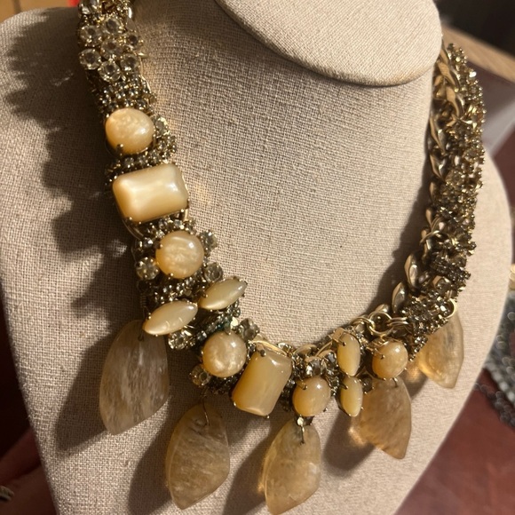 Stella & Dot Jacqueline Statement Necklace RRP$228 Crystal Gold tone VTG rare - Picture 6 of 11